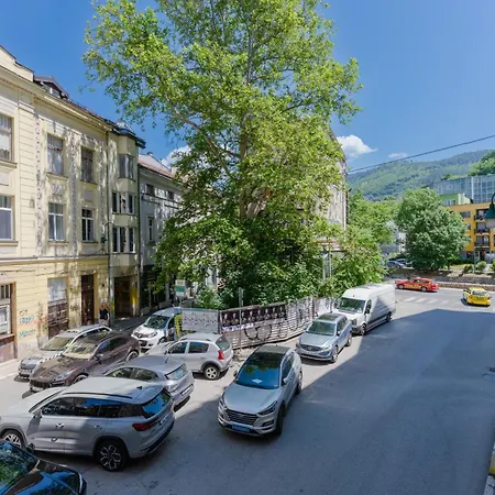2bdr In The Center Next To The Cathedral Διαμέρισμα Σαράγεβο